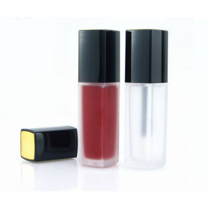 Glassa di labbro impermeabile e di lunga durata