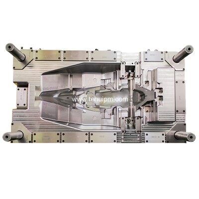 Zunanji kalup za brizganje