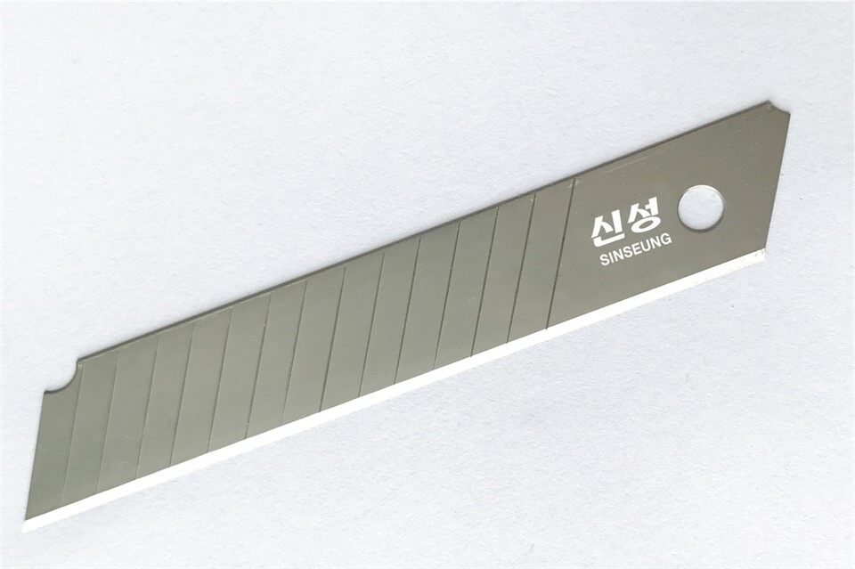 18mm Carbon Steel Snap-Off Blades
