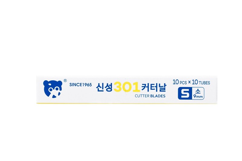 Replacement blades for snap-blade knives cube