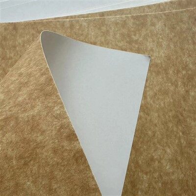 クラフトコーティングされたバックボード