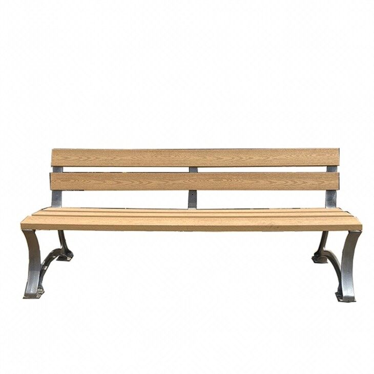 در نیمکت پارک زمینی