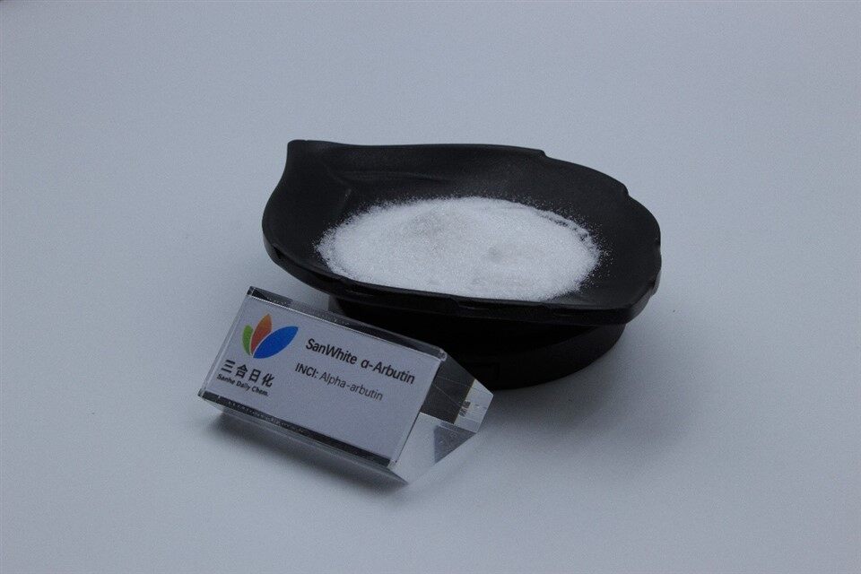 SanWhite α-Arbutin 3