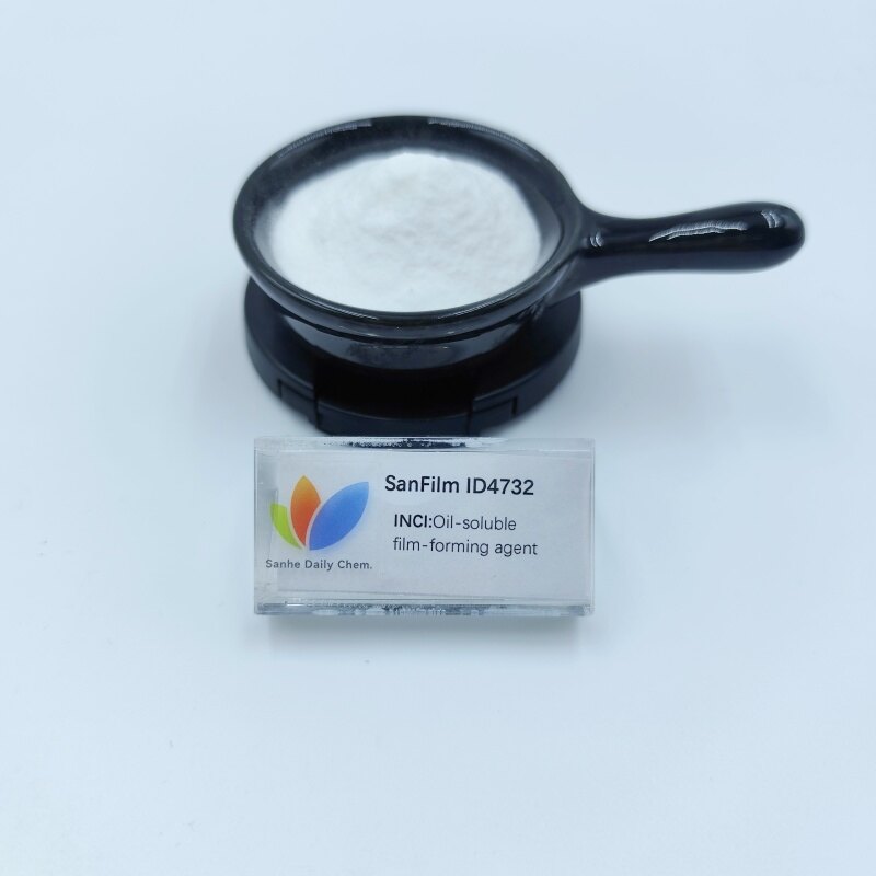 Polycyclopentadiene hydrogenedig, isododecane