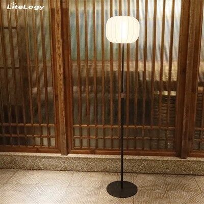 Lampadaire LED sans fil