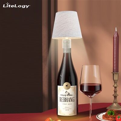 Limyè boutèy USB rechargeable