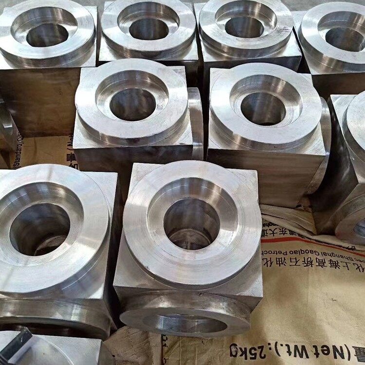 a9bfa63e6f8b8b2a574683711324980