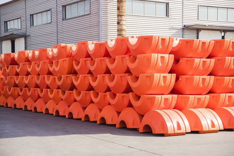 Cauruļu pludiņš kalnrūpniecības sārņu ieguvei