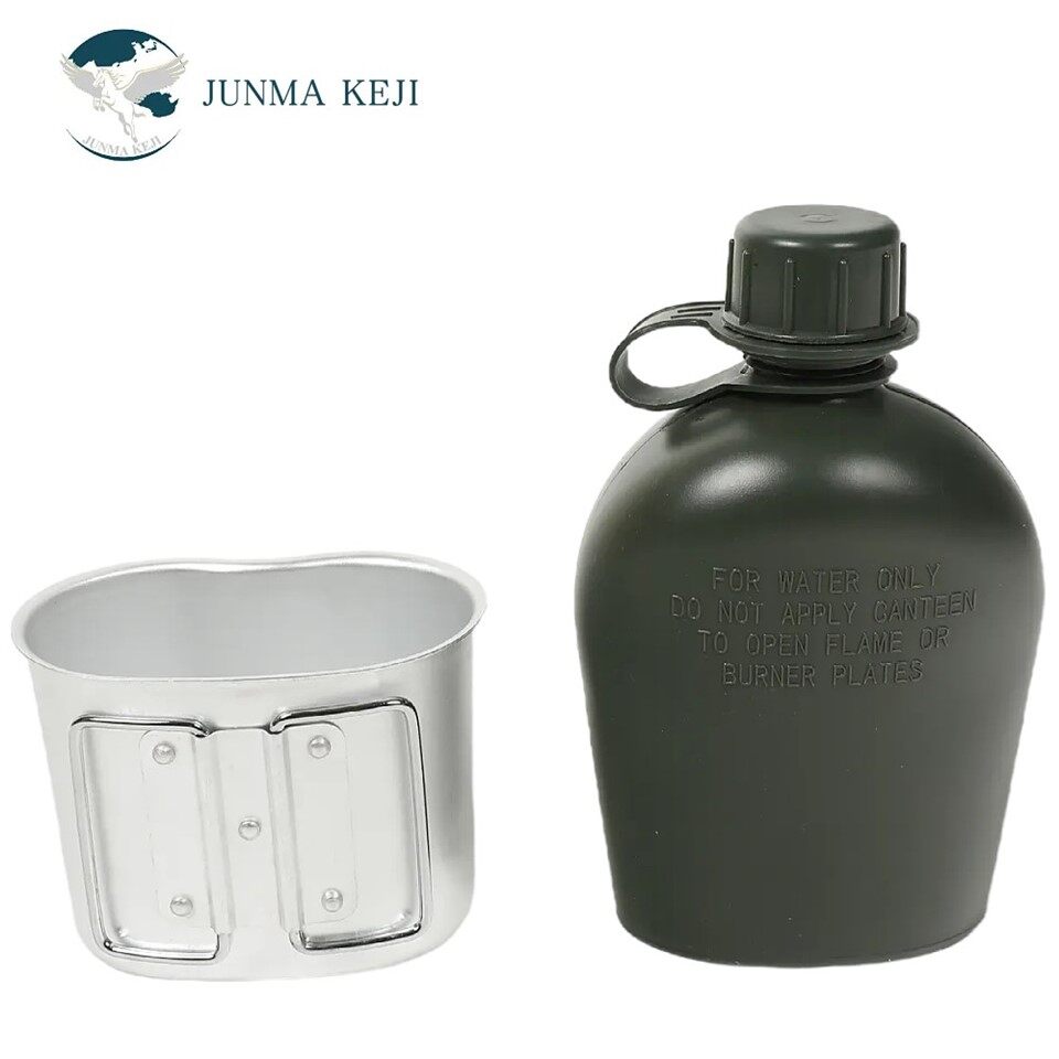Plastic Canteen With Carrying Case factory