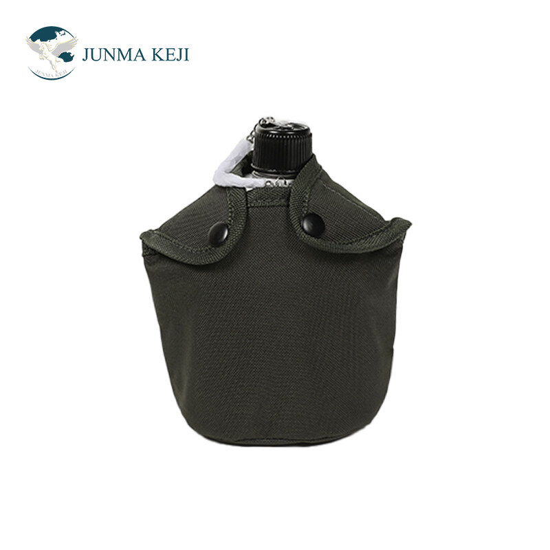 Taktická fľaša na vodu