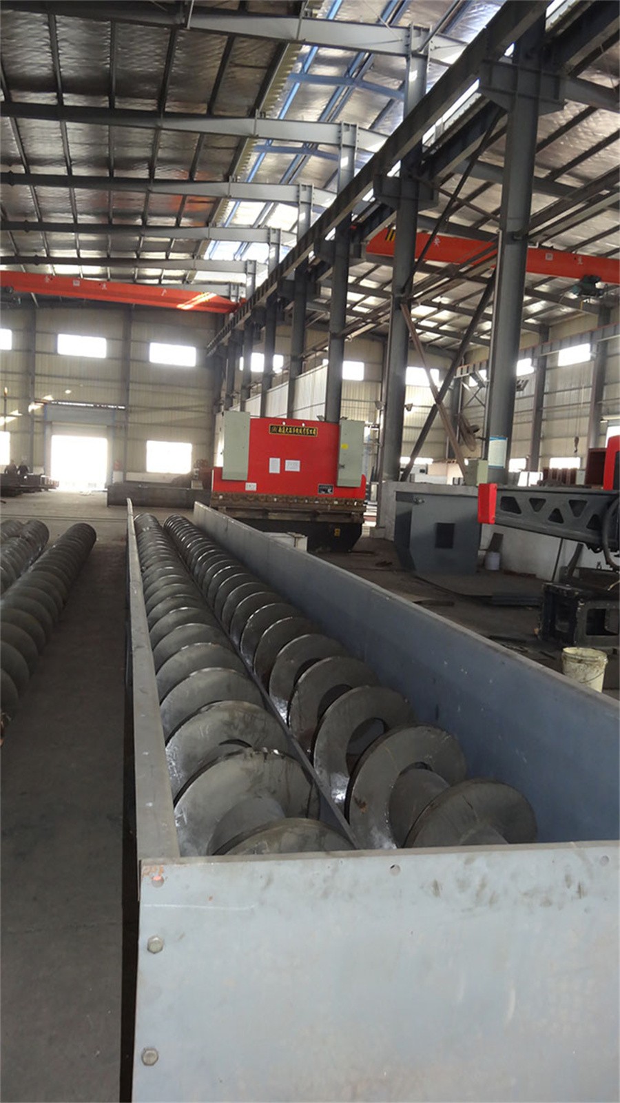 Shaftless screw conveyor spiral blade for municipal waste