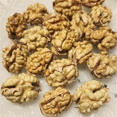 Волоський горіх 1 кг без оболонки