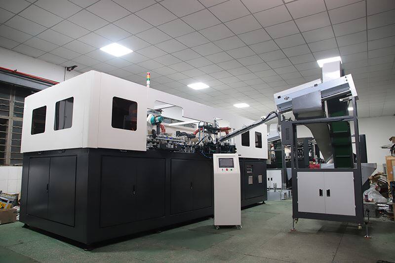 آلة صنع الزجاجة التلقائية