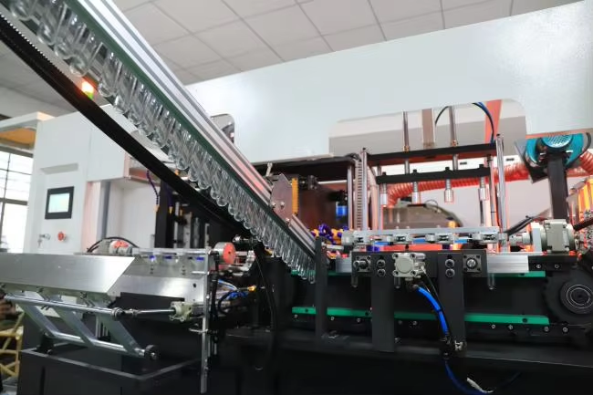 Fully Automatic PET Bottle Blowing Machine