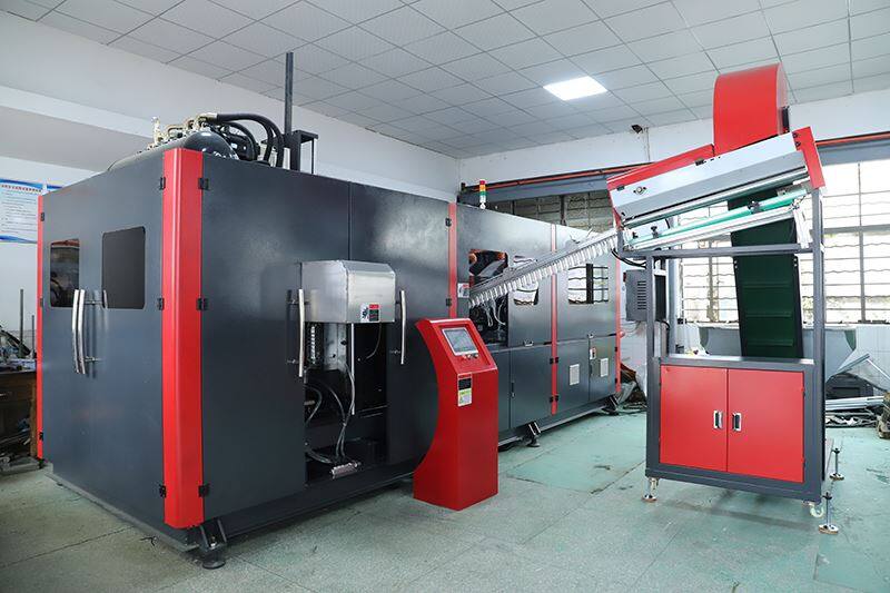 Globális háziállat -fújó öntőgép