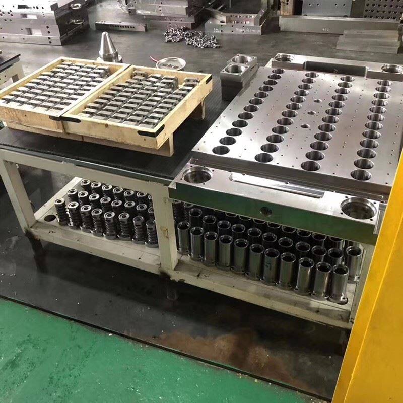 48 Cavity PET Injection Preform Molding