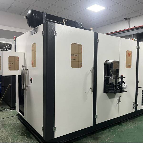 מכונת ניפוח מראש