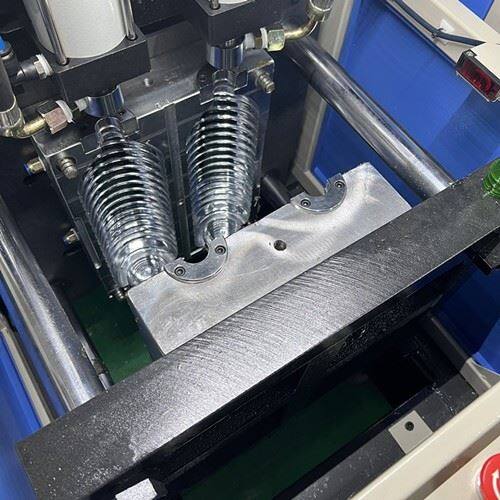 Semi Automatic Blow Moulding Machine high quality