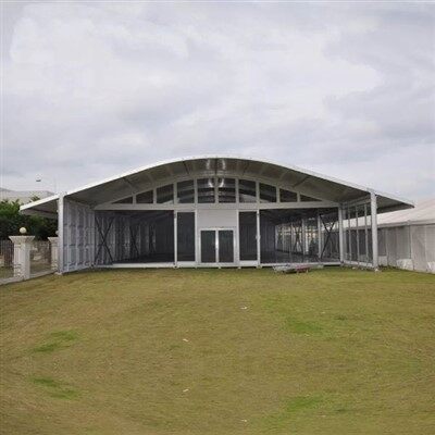 Αρχή από την αποφοίτηση σκηνή