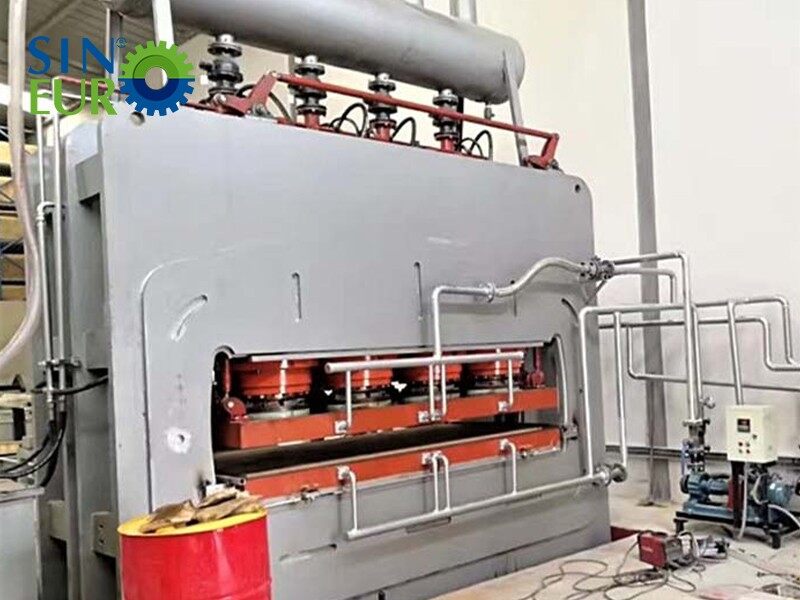 furniture-board-laminting-hot-press-machine-production-line