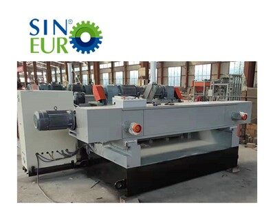 1300mmの木材ベニアの皮むきマシン