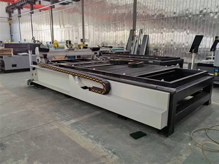 Fiber Laser Stainless Steel Sheet Cutting Machine