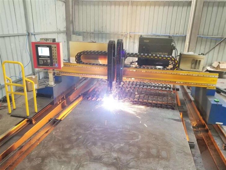 Heavy Gantry CNC Plasma Cutting Machine