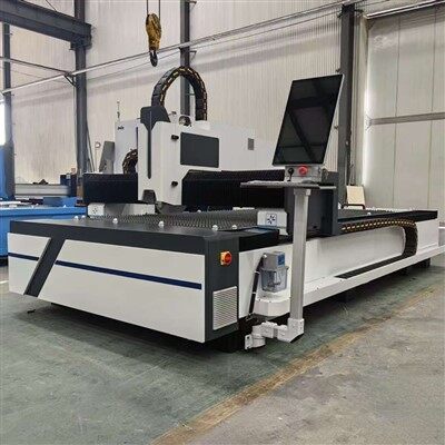 Tabel CNC Mașină de tăiere laser 1000-6000 w