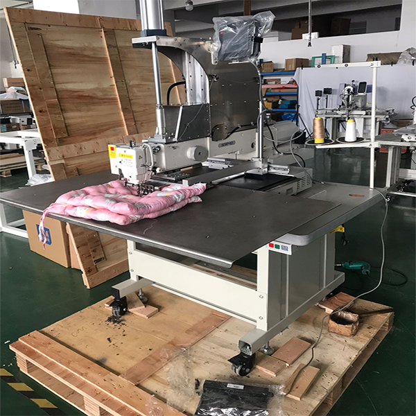 large size split head patten sewing machine-2