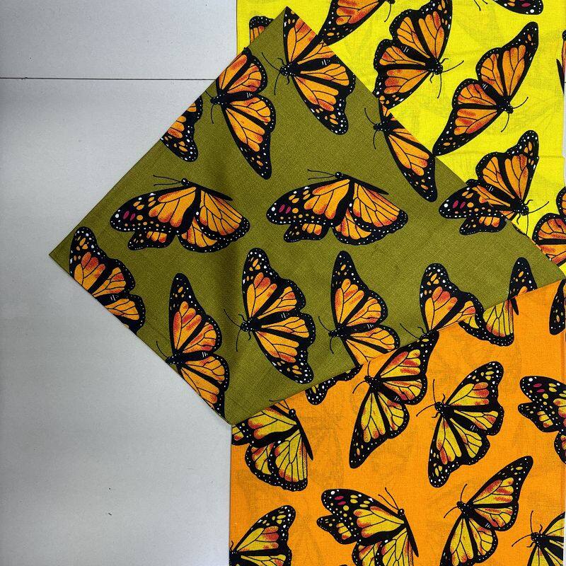 Țesătură imprimată de rayon challis lângă curte