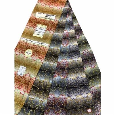 Afrikanische Stoffe für Batti -Kleid