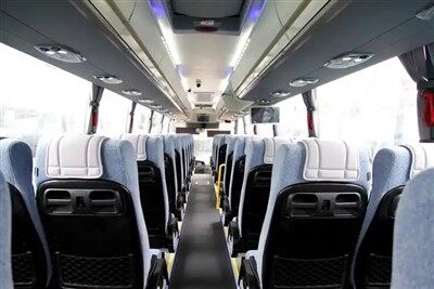 Elektribussi interjöör