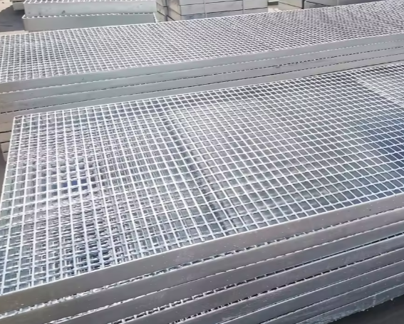 Galvanized Welded Mesh Cloth high quality