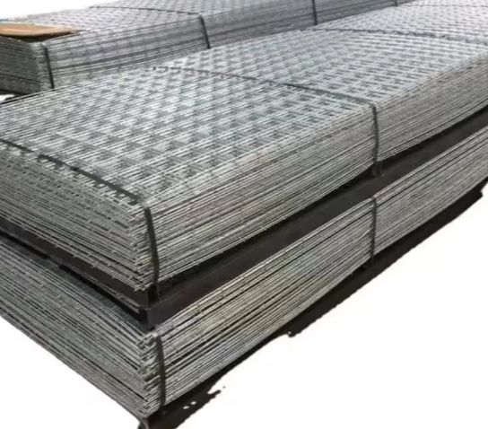 Galvanized Welded Mesh Cloth factory