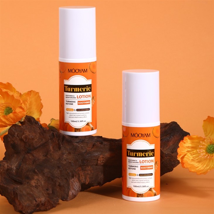 MOOYAM Turmeric Moisturizing Lotion