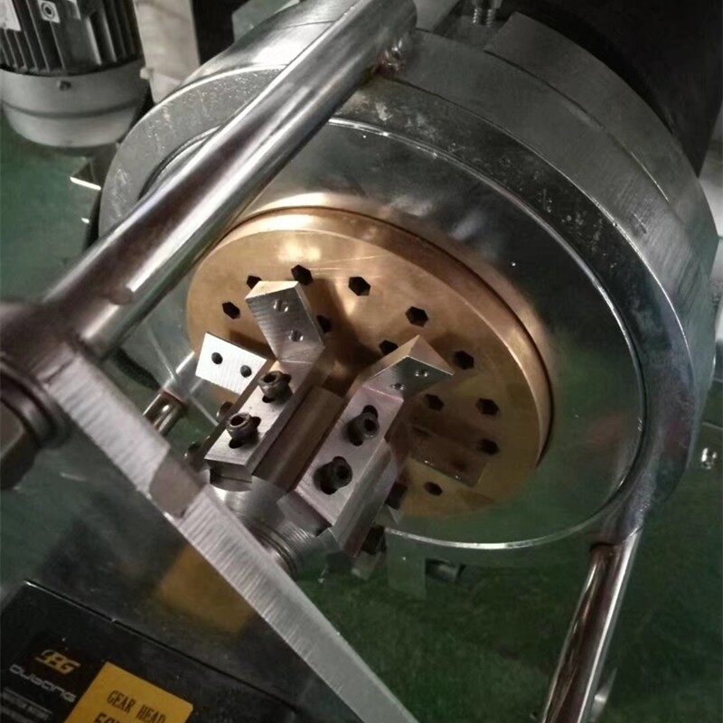 pasta extruder machine