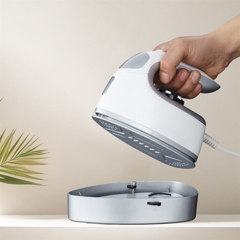 Electric Mini Travel Steam Iron