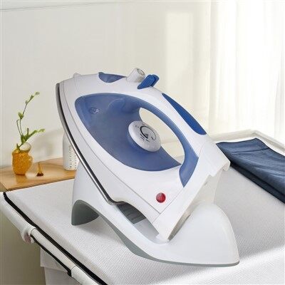 Besi wap tanpa wayar elektrik