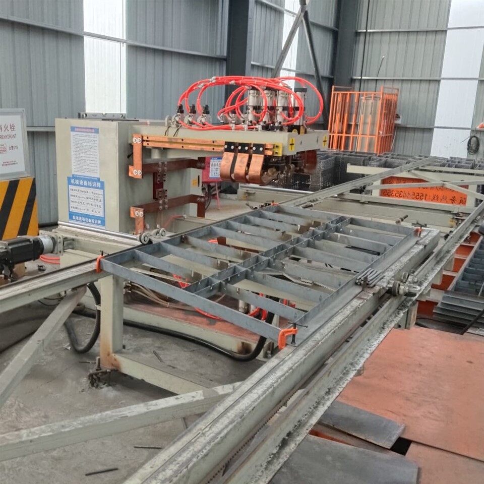 Виробнича лінія для позиціонування сталевих сіток