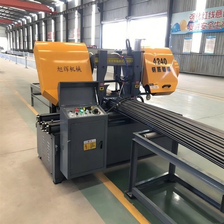 Teräspalkin nipunleikkurisaha