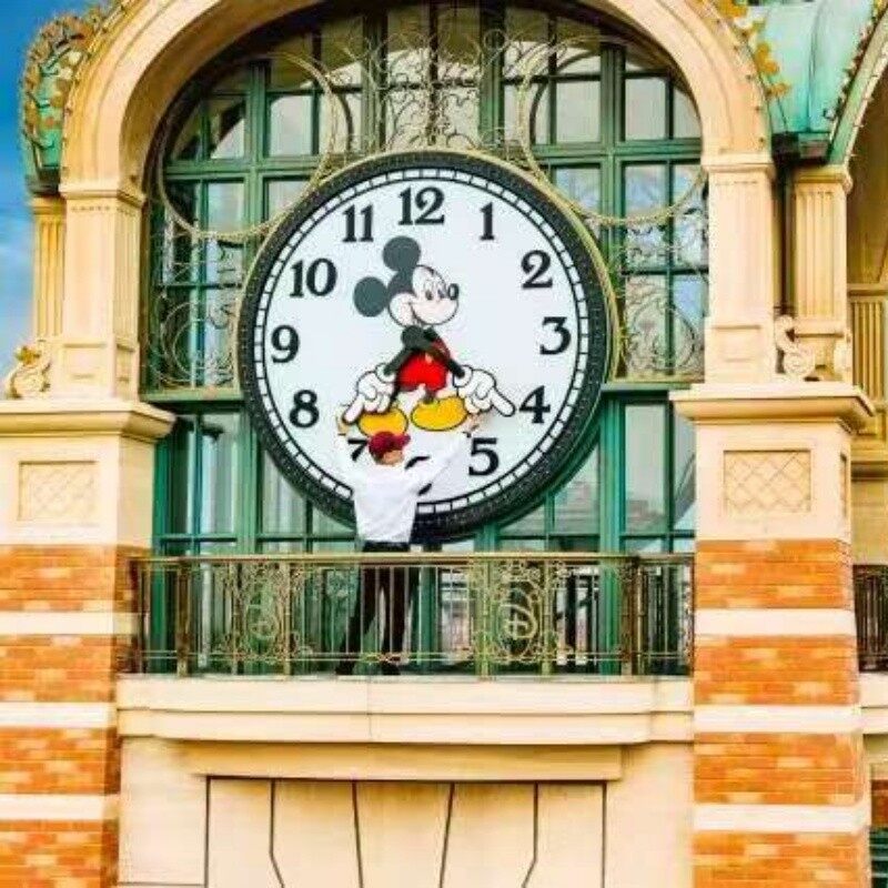 Comparing the Value of the Shanghai Disneyland VIP Tour