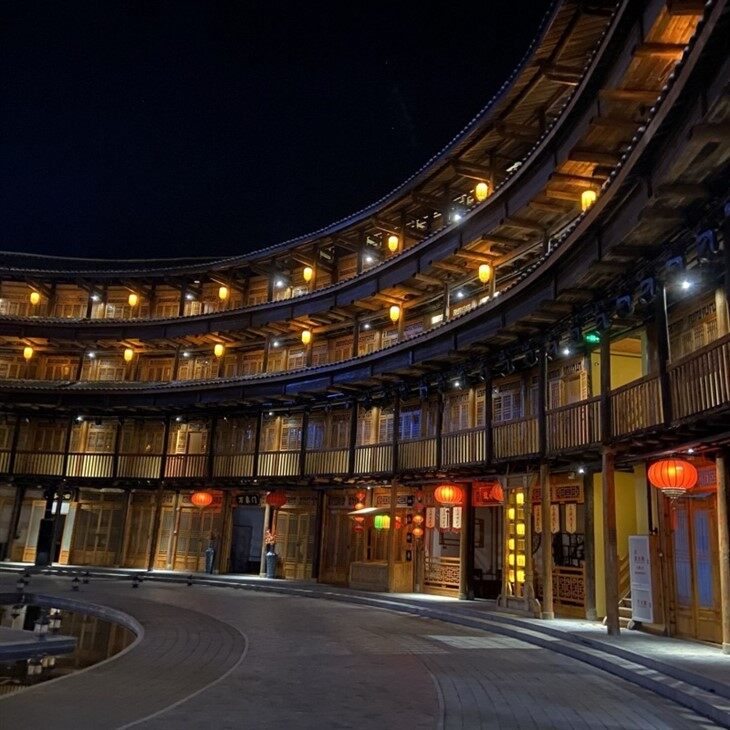 سفر روزانه یونگدینگ از Xiamen