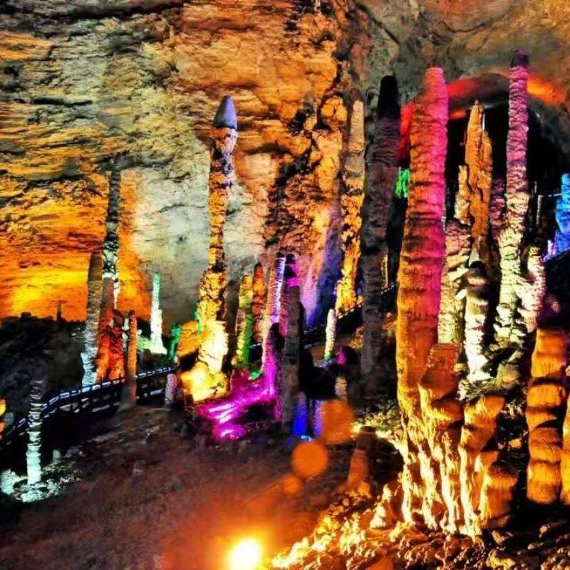 Zhangjiajie Deluxe Small Group Leisure Tour