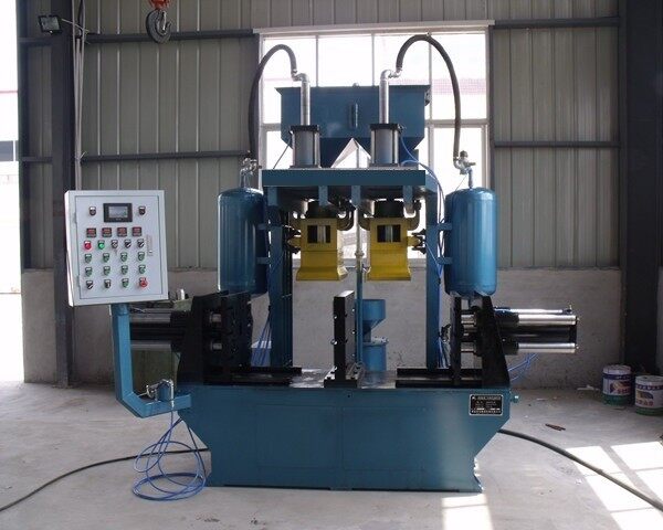 Injection Molding Machine