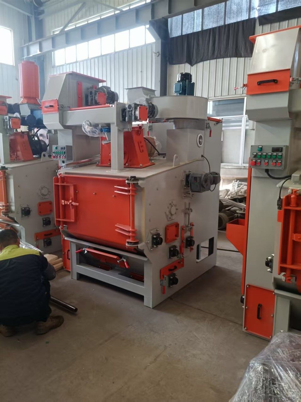 Q326 Integrated Abrasive Blasting Machine factory