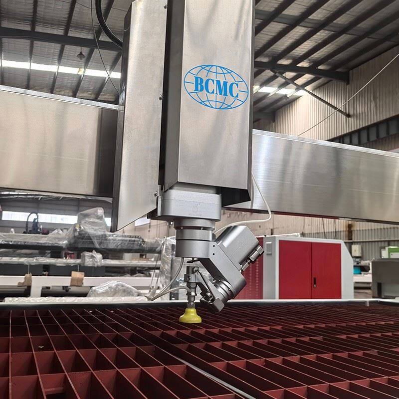 5 Axis Water Jet Cutting Machine factory