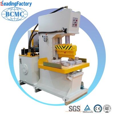 Hydraulický stroj na štípání kamene