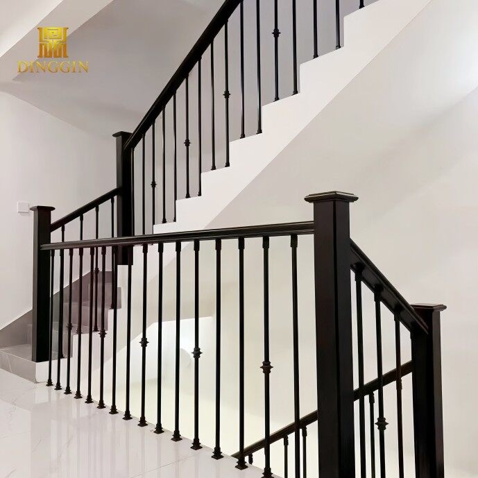 Tek Mafsallı Dekoratif Demir Mil