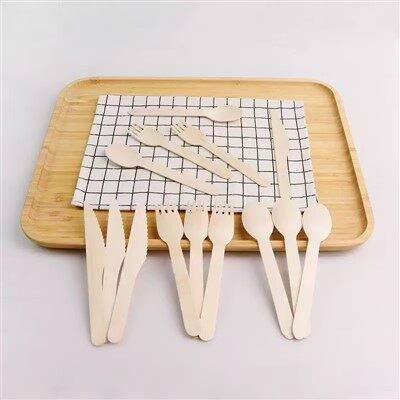 Tacâmuri din lemn de unică folosință