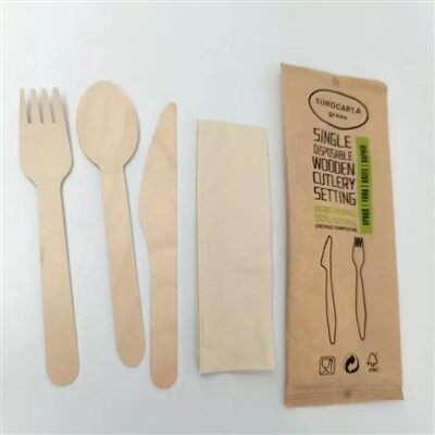 Set furculiță din lemn